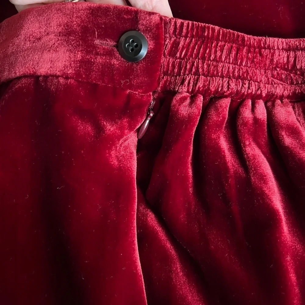 Vintage NWT Elisabeth Silk Velvet Crimson Red Velour Pencil High Waist Skirt 18P